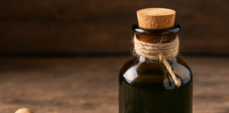 Olio di semi di zucca: il segreto naturale per cuore e prostata in salute olio di semi di zucca artigianale